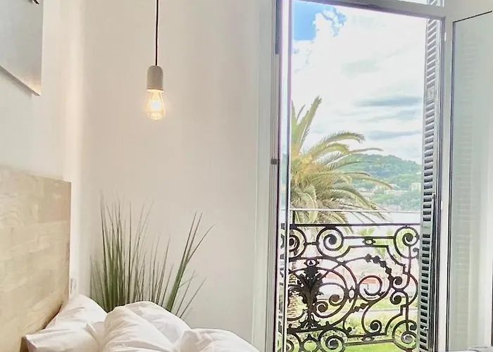 Πανσιόν Miradaalaconcha