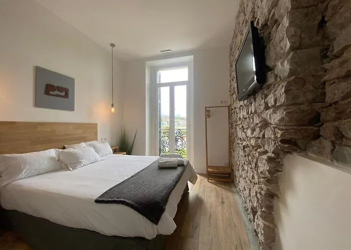 Guest house Miradaalaconcha 3*